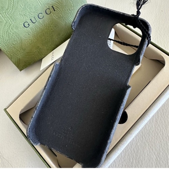 Gucci IPhone 15 Case - Picture 4 of 5